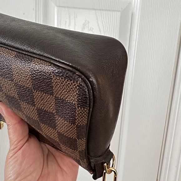 ***100% AUTHENTIC*** Louis Vuitton Damier Ebene Trousse Pochette (MIF) - Picture 5 of 9